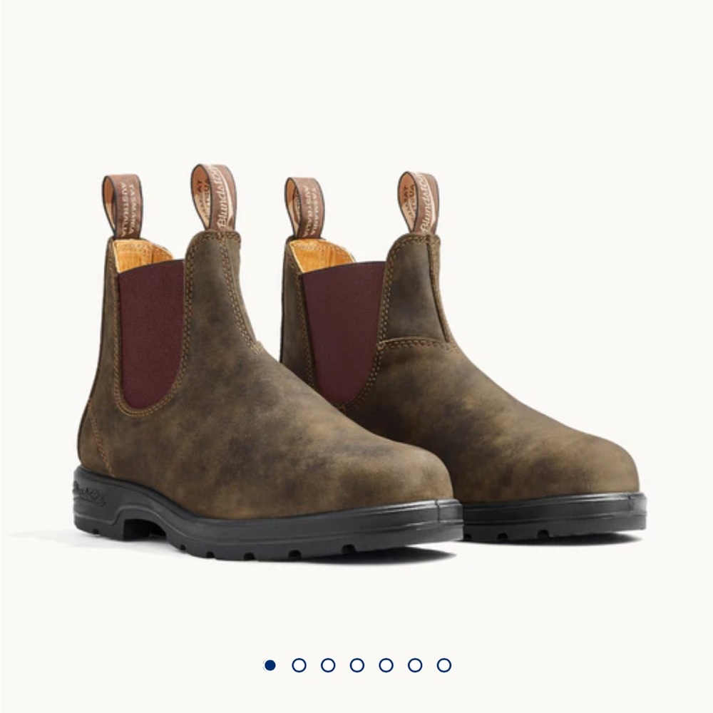 Blundstone Men's Distressed Olive Chelsea Boots
